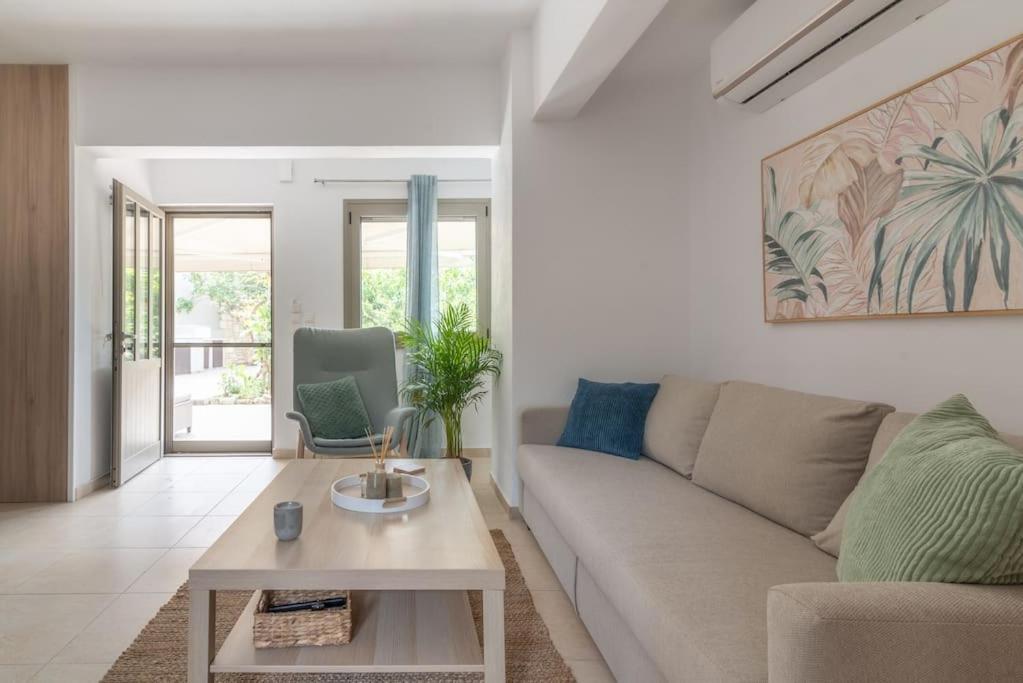 Citrea Stylish House With Garden Near Beach Ираклион Экстерьер фото