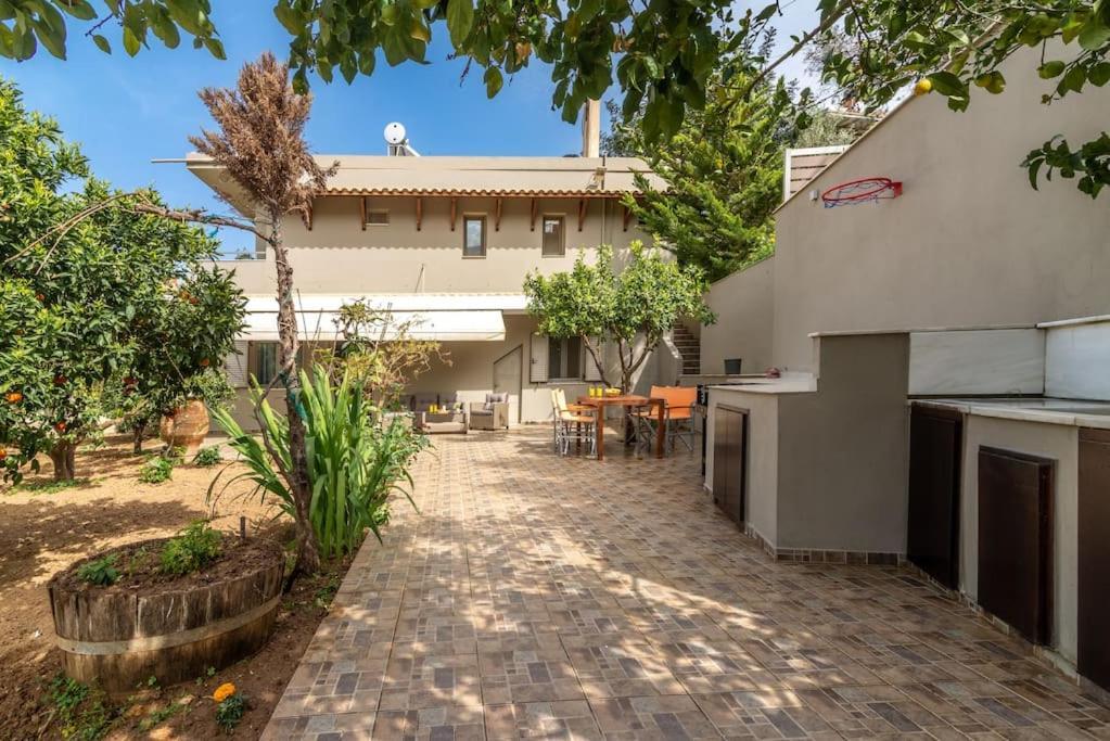 Citrea Stylish House With Garden Near Beach Ираклион Экстерьер фото